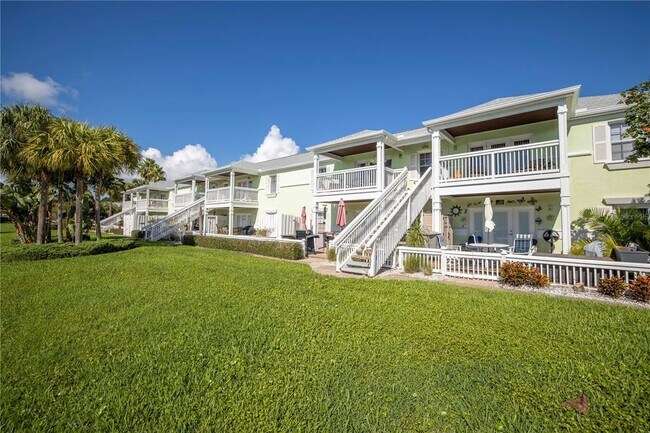 4816 Snook Dr SE in St. Petersburg, FL - Building Photo - Building Photo