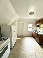 12 Demmer Ave in Pittsburgh, PA - Building Photo - Building Photo