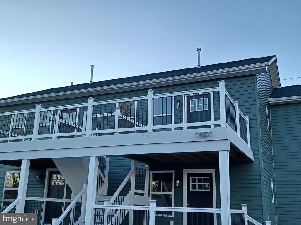 1834 Kings Hwy, Unit D in Swedesboro, NJ - Building Photo