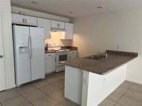 1042 Bounds St in Port Charlotte, FL - Building Photo - Building Photo