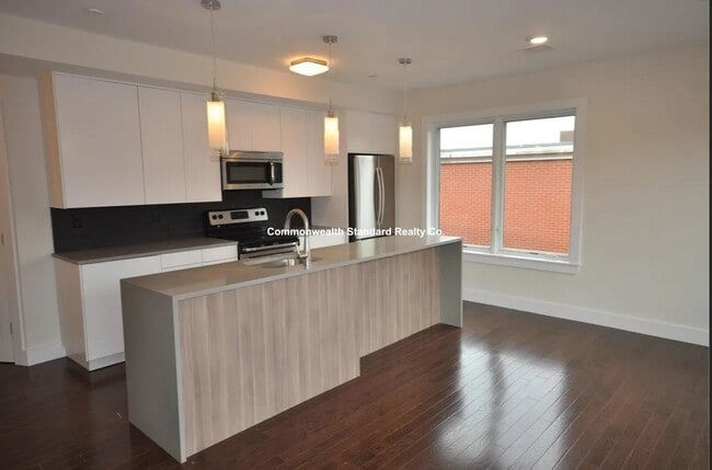 property at 659 Massachusetts Ave