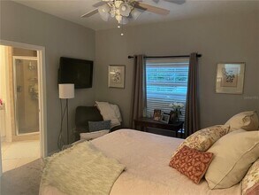 4945 NW 1st Pl in Gainesville, FL - Building Photo - Building Photo