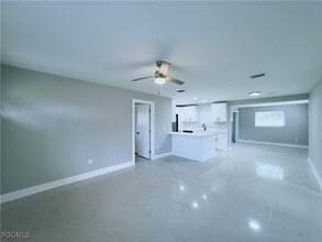 4432 E Riverside Dr in Ft. Myers, FL - Building Photo - Building Photo