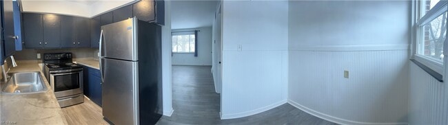 1737 Portage Trl-Unit -3 in Cuyahoga Falls, OH - Building Photo - Building Photo