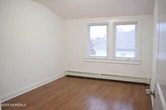 52 Dunbar Ave in Long Branch, NJ - Building Photo - Building Photo