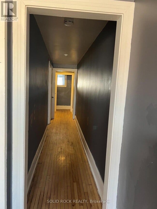 89 King St W in Brockville, ON - Foto de edificio - Building Photo