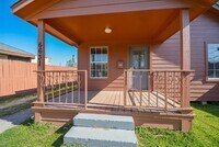 6631 Avenue S photo'