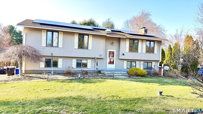 309 Brookfield St in South Windsor, CT - Building Photo - Building Photo