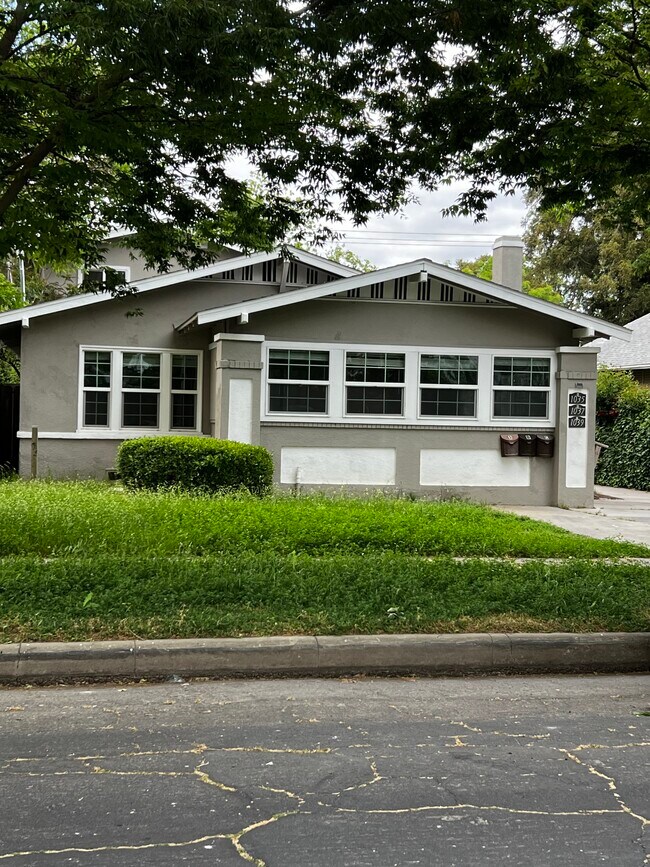1035 W 19th St Rentals in Merced, CA