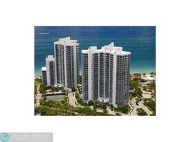 3200 N Ocean Blvd in Fort Lauderdale, FL - Building Photo
