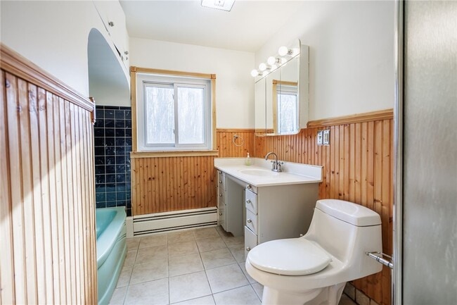 property at 43 River Meadow Dr