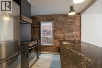 41 Burlington St E in Hamilton, ON - Building Photo - Building Photo