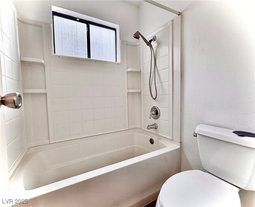 3115 Duneville St in Las Vegas, NV - Building Photo