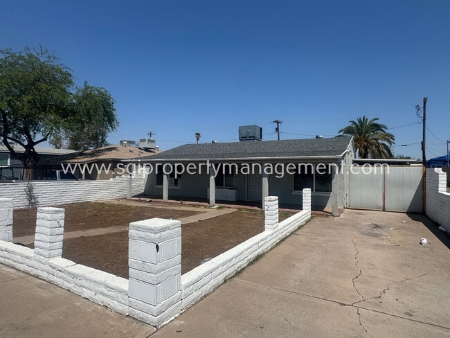 property at 3506 W Roosevelt St