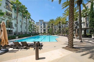 2174 Scholarship in Irvine, CA - Building Photo