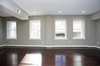 208-210 E Redwood St in Baltimore, MD - Foto de edificio - Interior Photo