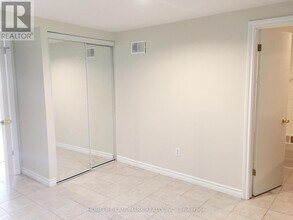 19 Deering Crescent in Toronto, ON - Building Photo - Building Photo
