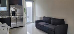 6435 NW 105th Ct in Doral, FL - Building Photo - Building Photo