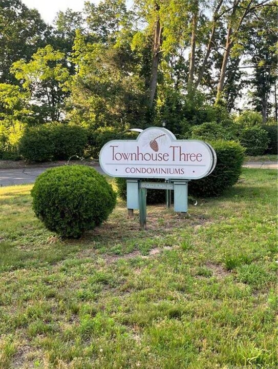 85 Old Town Rd, Unit Vernon Condo Rental in Vernon, CT - Building Photo