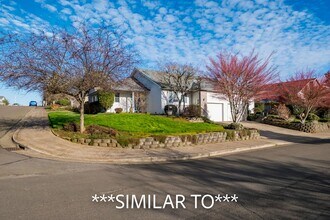 5482 Monterey Dr SE in Salem, OR - Building Photo - Building Photo