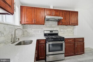 1625 S Marston St in Philadelphia, PA - Building Photo