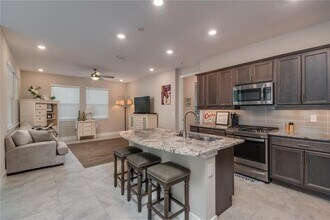 5333 NW 33rd Pl in Ocala, FL - Building Photo - Building Photo