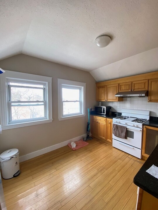 256 Corey Rd in Boston, MA - Building Photo
