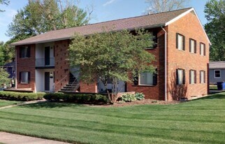 170 E Clearview Ave in Columbus, OH - Building Photo