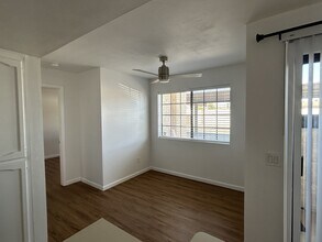 1190 Ramar Rd in Bullhead City, AZ - Foto de edificio - Building Photo