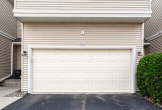 2676 133rd St W in Rosemount, MN - Building Photo - Building Photo