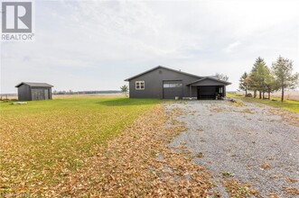 500 Eldon Station Rd in Kawartha Lakes, ON - Building Photo - Building Photo