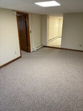 27 B Middleton St-Unit -B in Millbury, MA - Building Photo - Building Photo