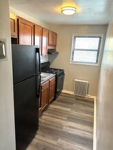 925 48th Pl NE in Washington, DC - Building Photo - Building Photo