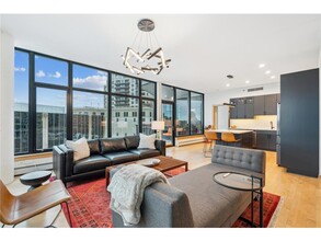 1120 S 2nd St in Minneapolis, MN - Building Photo - Building Photo