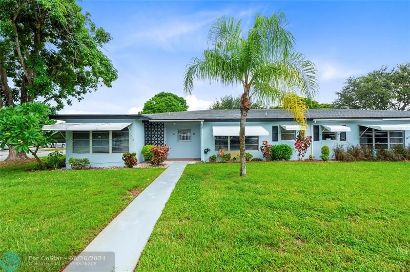 540 High Point Dr in Delray Beach, FL - Foto de edificio