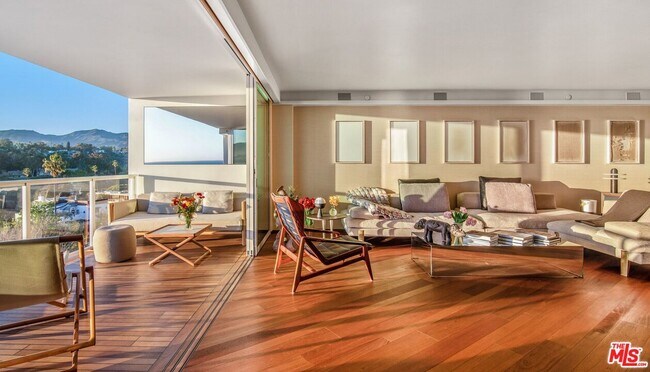 101 Ocean Ave in Santa Monica, CA - Building Photo - Building Photo