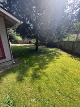 10917 Creviston Dr NW in Gig Harbor, WA - Building Photo - Building Photo