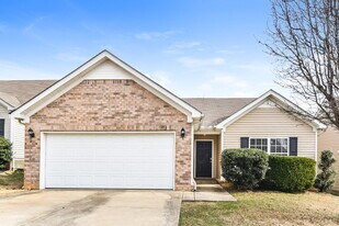 310 Sarna Dr in La Vergne, TN - Building Photo