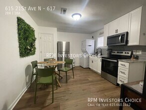 615 21st Ave N-Unit -617 in Nashville, TN - Building Photo - Building Photo