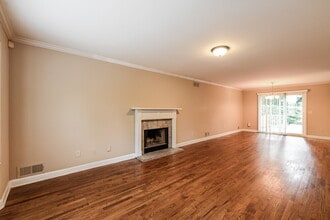 504 Rockborough Terrace in Stone Mountain, GA - Building Photo - Building Photo