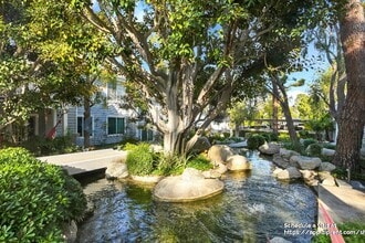 1311 W Capitol Dr in Los Angeles, CA - Building Photo - Building Photo