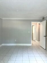6074 Forest Hill Blvd in West Palm Beach, FL - Building Photo - Building Photo