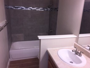 1021 Delaware Dr in Colorado Springs, CO - Building Photo - Building Photo