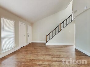 3702 Deerbrook Dr in Humble, TX - Building Photo - Building Photo