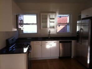 4A Weld Ave-Unit -3 in Boston, MA - Building Photo - Building Photo
