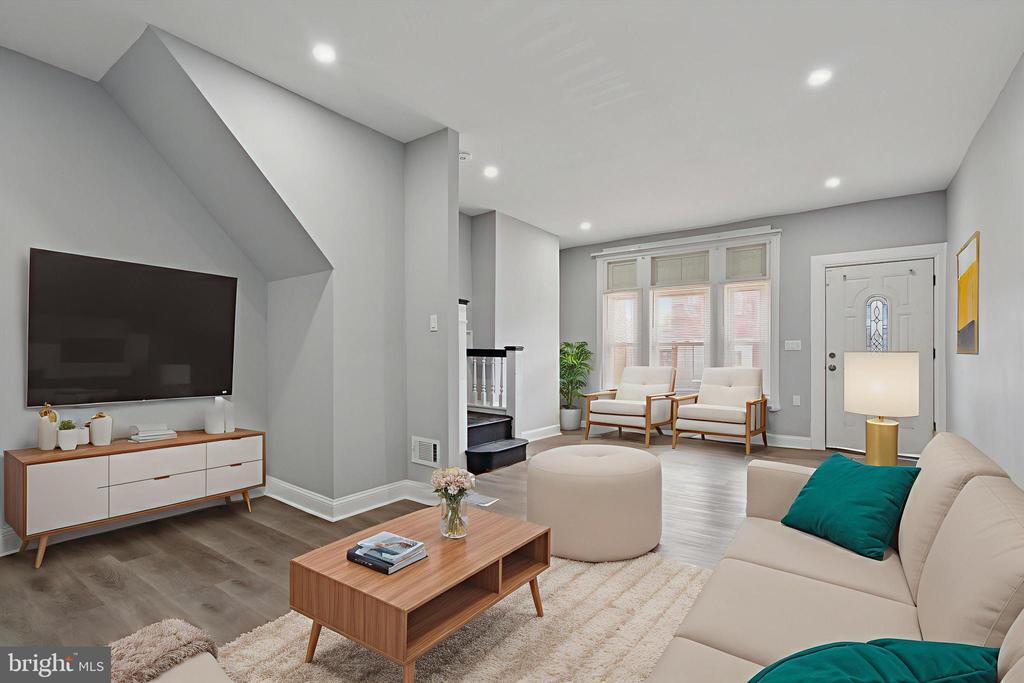 162 N 62nd St in Philadelphia, PA - Building Photo