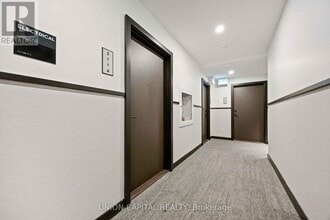 10 Abeja St in Vaughan, ON - Building Photo - Building Photo