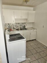 919 Selkirk St in West Palm Beach, FL - Building Photo - Building Photo