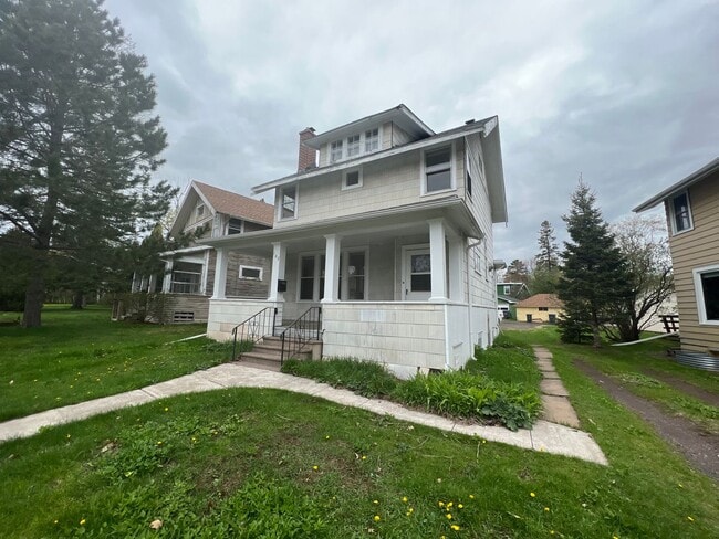 property at 107 Norton St