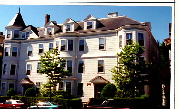 40-42 Highland Ave in Somerville, MA - Building Photo